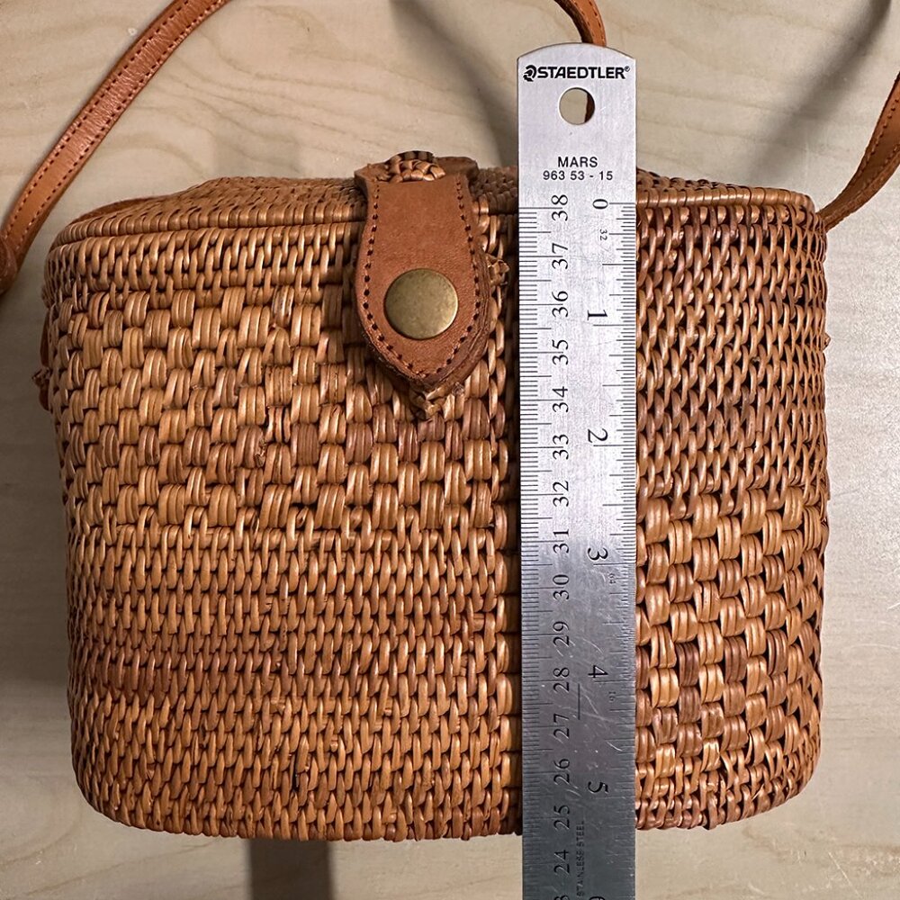 Raffia Crossbody Bag - Picture 2 of 5